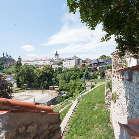 Bartapart Кутна-Гора Экстерьер фото
